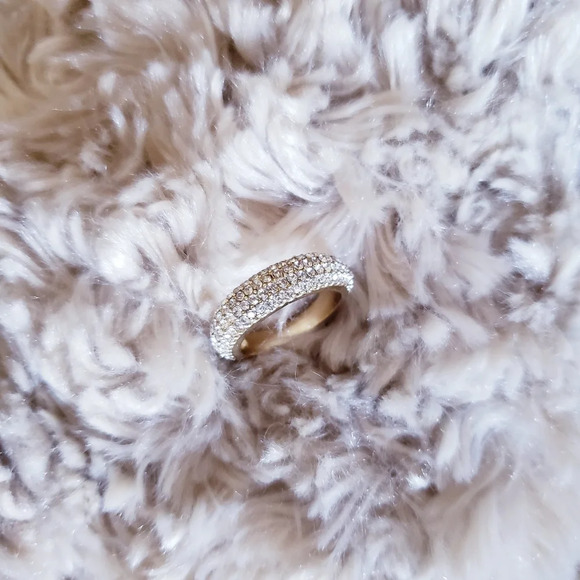 Statement Gold Ring - Picture 9 of 9